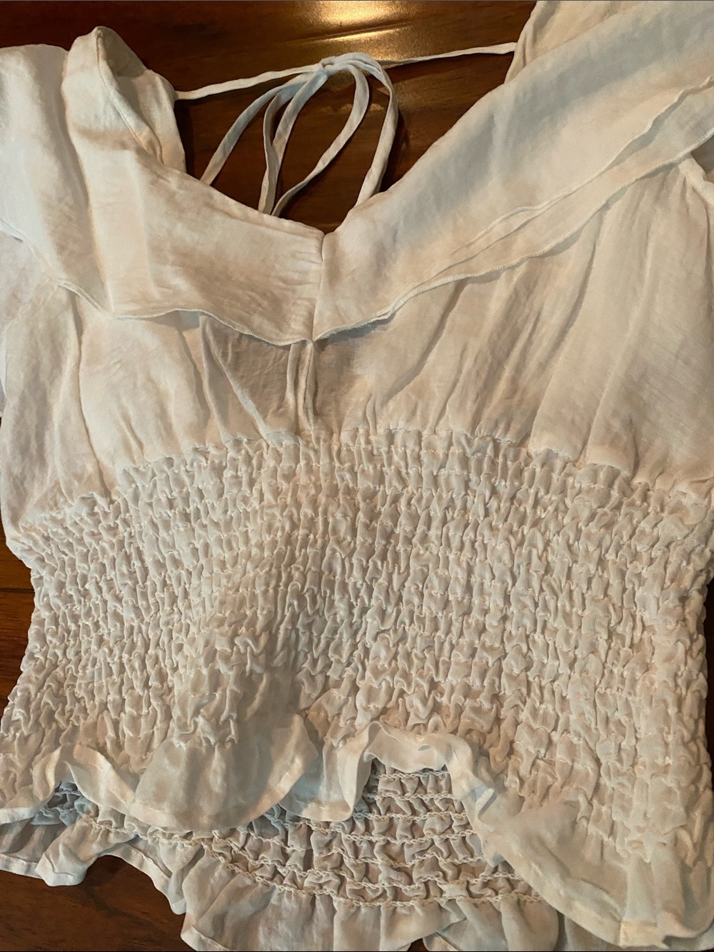 H&M Ruffle Flutter Top - Picture 2 of 6